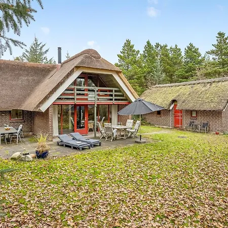 Holiday home Alfons - 600m From The Sea By Interhome *